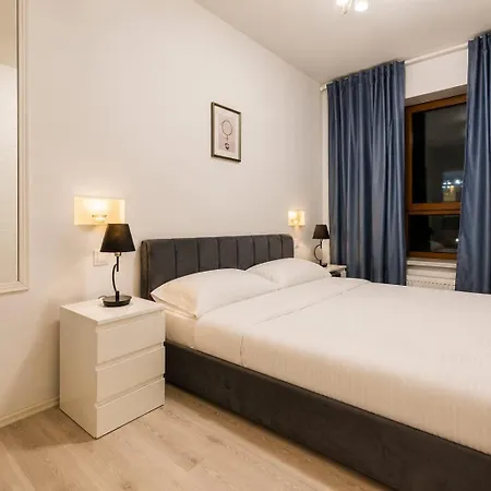 Global Apartment Bukarest